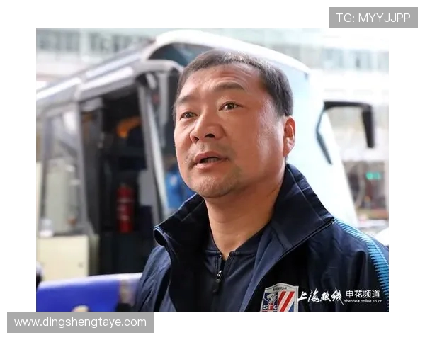 与刘军畅谈滑板生涯的起伏与梦想追逐之路