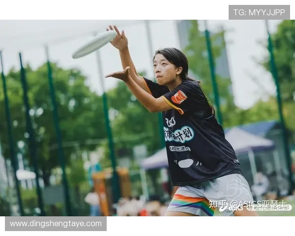 刘军独家分享飞盘技巧与心得体会助你提升投掷与接盘水平