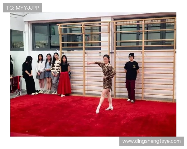 杨敏独家分享街舞心得与技巧助你舞出自信与风采