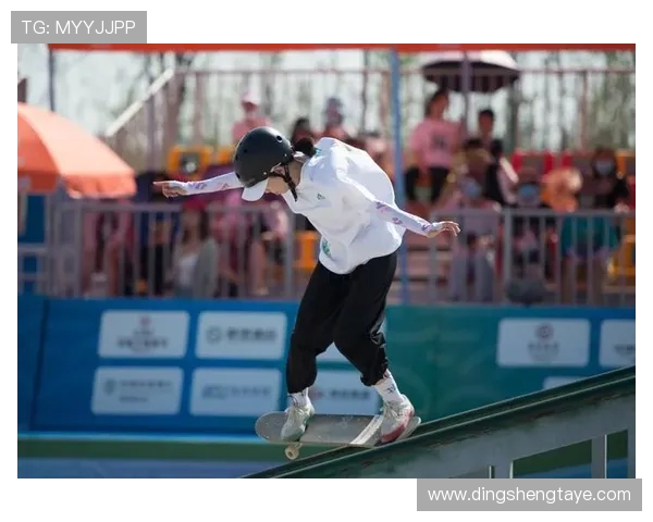 滑板战术解析：深圳滑板队如何构建高效阵地战体系