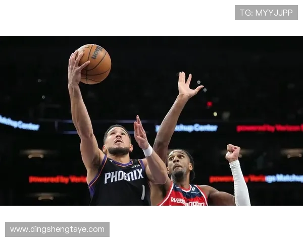 德文布克率领菲尼克斯太阳再度冲击总冠军展现超强领袖魅力