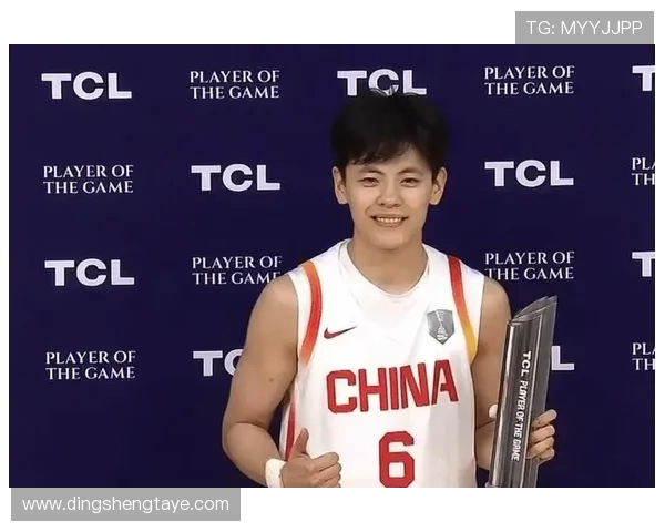 加维在球场上的突破与成长：从新星到球队核心的蜕变之路